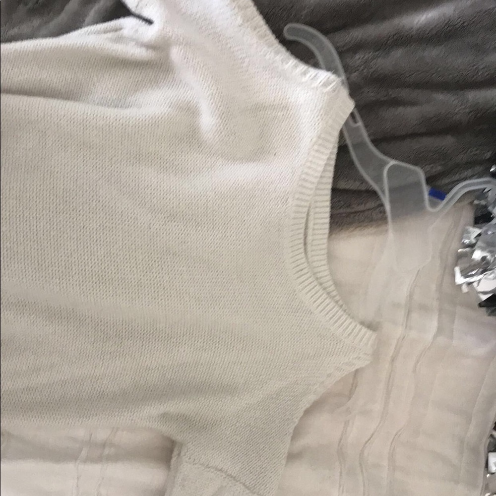 Hollister sweater